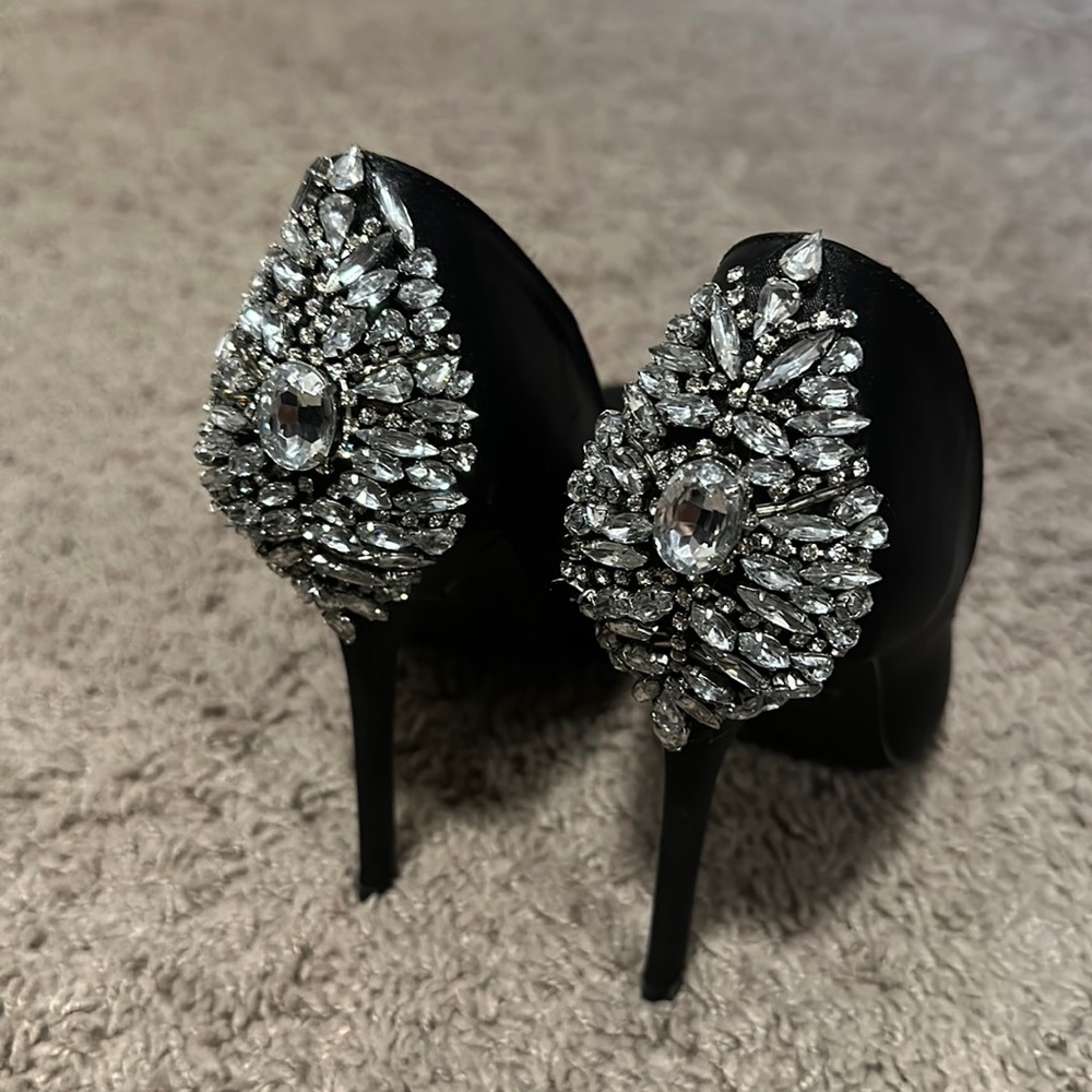 Worn once. Size 8 stilettos